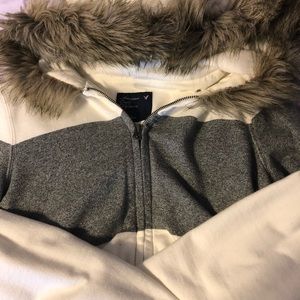Ultra cozy American Eagle Zipup